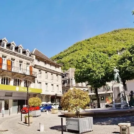 - Centre * Bagnères-de-Luchon